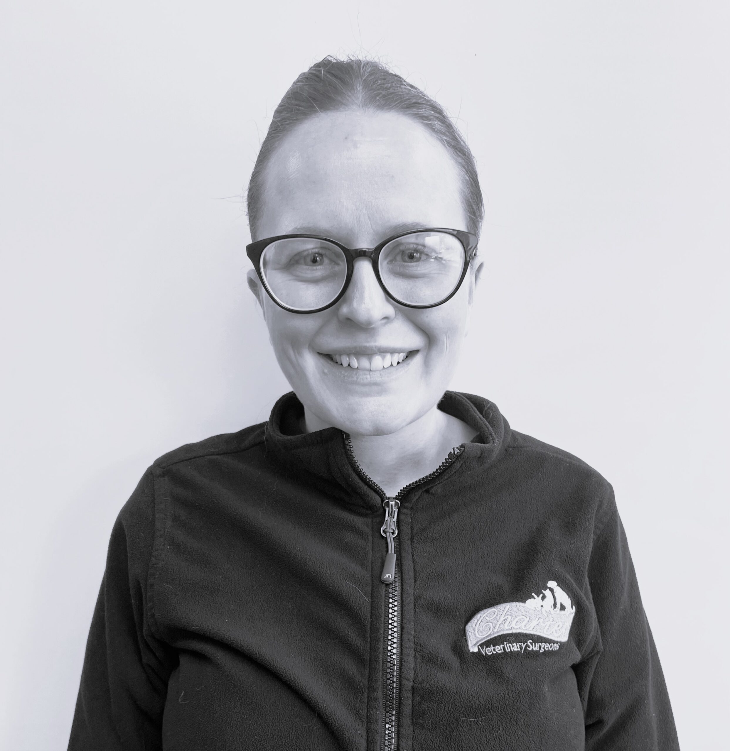 Jess Munday - Veterinary Surgeon